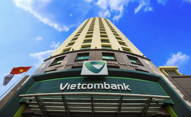 100 triệu gửi ngân hàng Vietcombank lãi suất bao nhiêu?