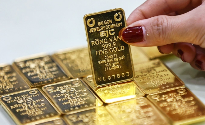 20 lượng vàng là tài sản lớn cần cân nhắc khi đầu tư - TOPI