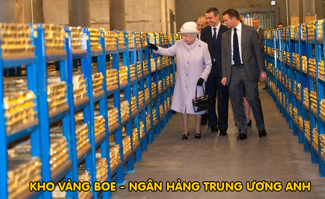 Cố Nữ hoàng Elizabeth II tham quan kho vàng ngân hàng Trung ương Anh - TOPI