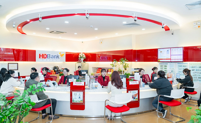 HDBank lọt top những ngân hàng lớn tại Việt Nam - TOPI