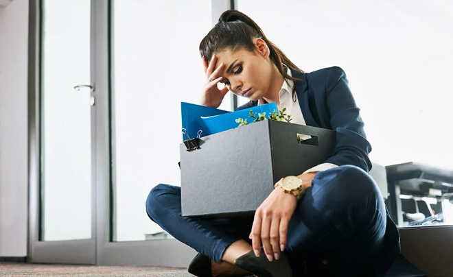 Người lao động phải đối mặt với thất nghiệp ngày một tăng - TOPI