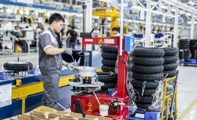 Nhà đầu tư cần hiểu rõ lợi thế và rủi ro đầu tư vào cổ phiếu ô tô - TOPI