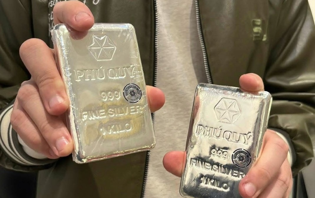 Những kiểu người nào không nên đầu tư bạc? - TOPI