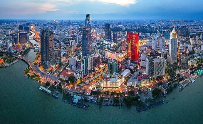 Số lượng người giàu và trung lưu tại Việt Nam tăng nhanh - TOPI